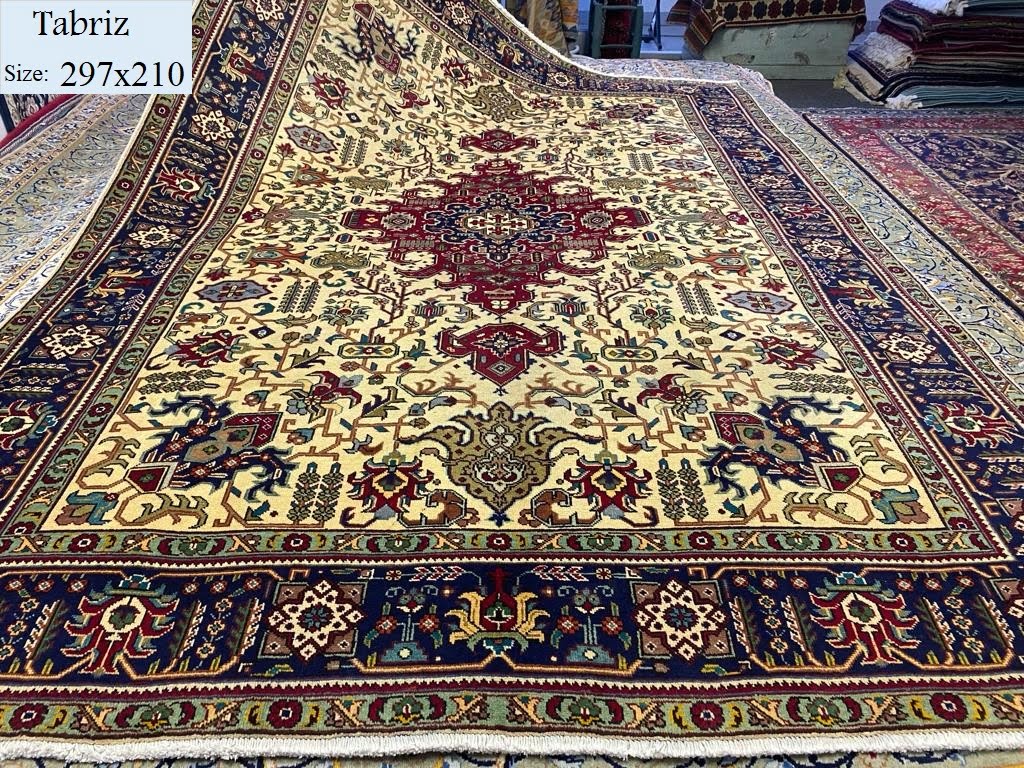 Royal Tabriz, Handmade, Size:297x210, Natural wool and dye, with certificate of authenticity. Imported directly from Iran.